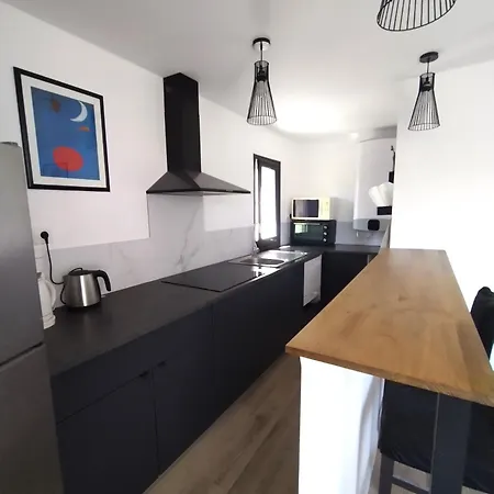 T2 Marine Apartman